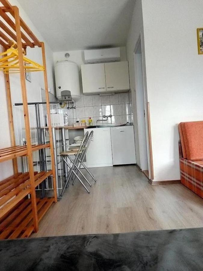 Kiad-Lak Apartmanok - Szep Kartya Elfogado Abadszalok Ngoại thất bức ảnh